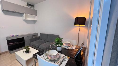 Ramkhamhaeng Apartment | Cozy Apartments with Ocean View in Ban Na Song, Thailand