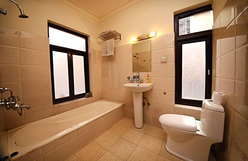 Thamel Apartment | Discover a Unique, Sunny Haven with Spa and Breakfast