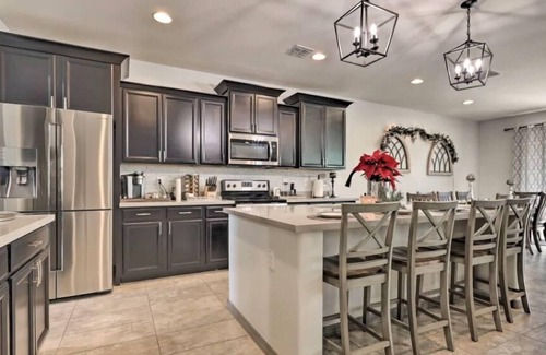 San Tan Valley House | Inviting Retreat with Hot Tub and Pool for Family Fun