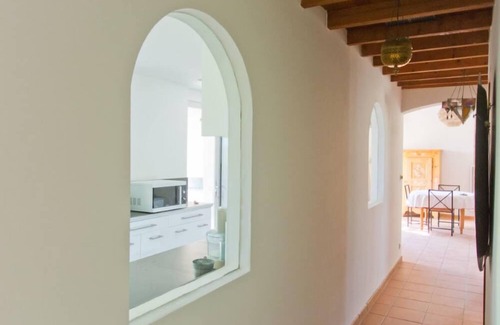 Beaurecueil House | Idyllic Countryside Retreat with Ocean View & Spa Amenities