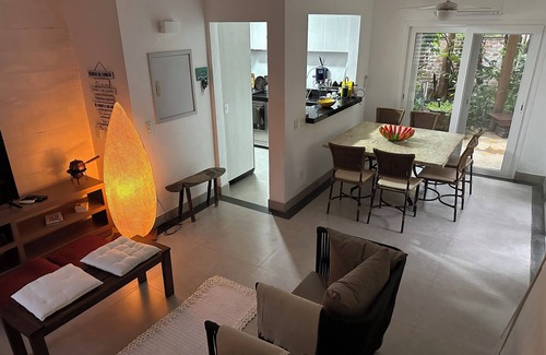 Juquehy House | Relaxing Retreat in Pé na Areia with Ocean View & Spa