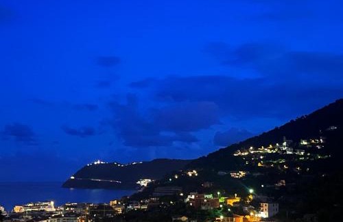 Alassio Apartment | Cozy House with Ocean View and Pool for Family Getaways