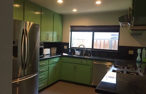 Davis House | Perfect Retreat: A Home with All Your Needs Met