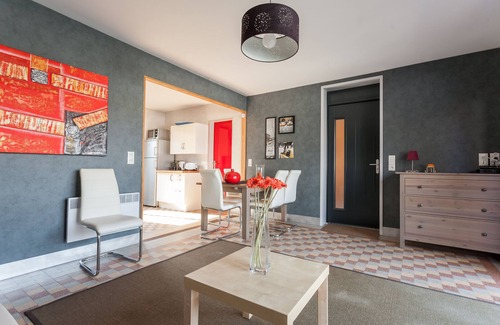 Carcans Plage Villa | Private Heated Pool Retreat Near Carcans Plage Beach