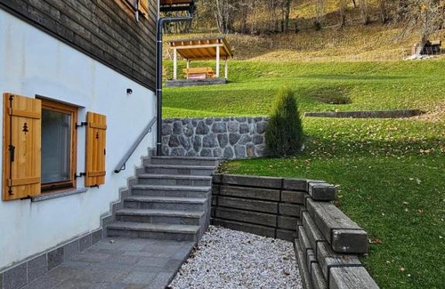 Podjelje Apartment | Bright House with a View - Perfect for Families!