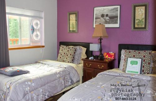 Tok Bed & Breakfast | Pet-Friendly Getaway at A Hyde Away Inn B&B - Rated 9.2/10