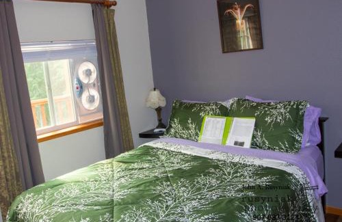 Tok Bed & Breakfast | Pet-Friendly Getaway at A Hyde Away Inn B&B - Rated 9.2/10
