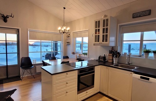 Selfoss Villa | Inviting Cottage with Sauna in Golden Circle Awaits You