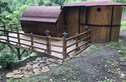 Ayder House | Relaxing Retreat with Jacuzzi, BBQ, Terrace & Mini-Kitchen