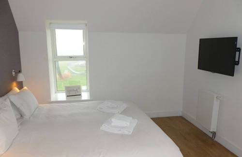 Hunspow Cottage | A john o'groat that sleeps 2 guests in 1 bedroom