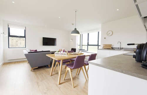 John O'Groats Cottage | Cozy John O'Groat Retreat for 4 with Breakfast Included