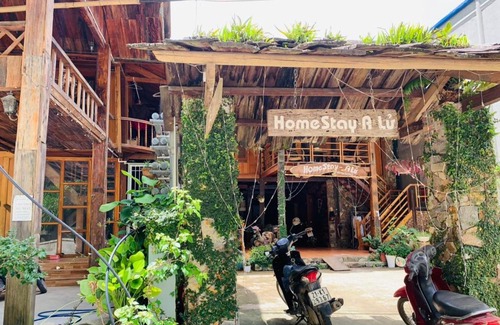 Mu Cang Chai Hotel | Family-Friendly A Lử Homestay with Kitchen Amenities
