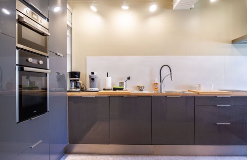 Dinant House | Serene Retreat Near La Croisette with Family-Friendly Amenities