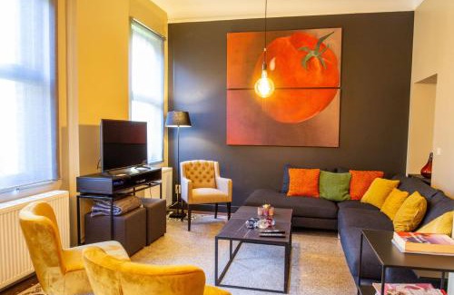 Dinant House | Discover A l'ombre de la Croisette - Ideal for Families