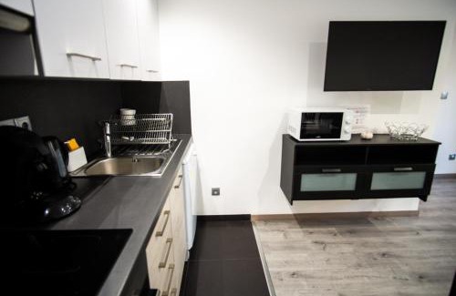 Le Pin Apartment | Serene Duplex Apartment with Restaurant & Child-Friendly Amenities