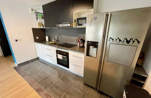 Picpus Apartment | Top-Rated Stay at A l'Orée du bois de Vincennes with Balcony