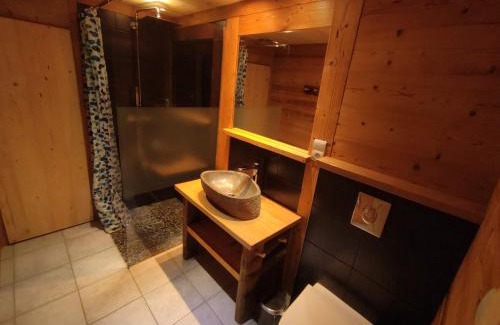 Dommartin-les-Remiremont House | Experience A l'Orée du Bois: Pet Friendly Oceanfront Retreat