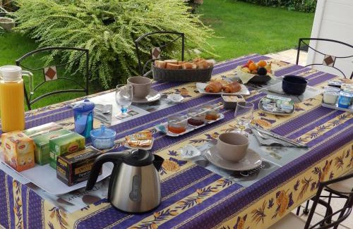 Sassenay House | Oceanfront Escape at A la Bonne Étape - Guest Rated 9.5