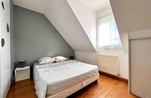Germainville House | Experience Comfort at A la Campagne Chez l'Habitant