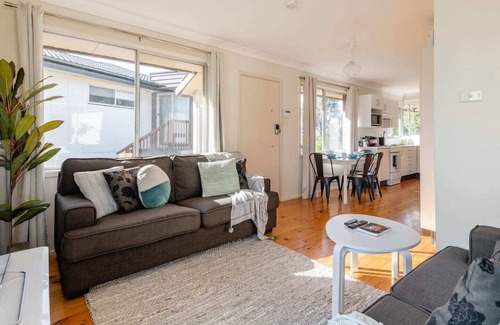 Culburra Beach House | Beachfront Cottage with Ocean View - Guest Rated 10/10