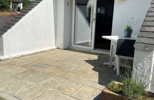 Newmilns Cottage | Heavenly Retreat with Pool, Kitchen & Pet-Friendly Options