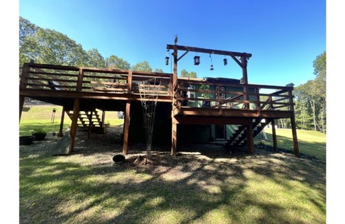 Kirby Cabin | Heavenly Retreat with Pet-Friendly Amenities & 9.8 Rating