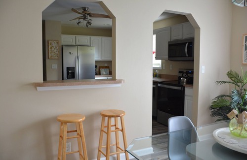 Clarksville House | Tranquility Awaits: Pet Friendly Retreat with Ocean Views