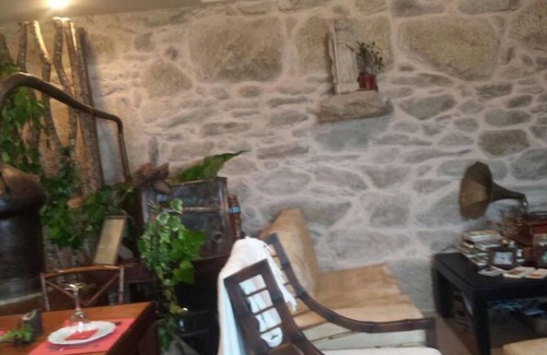 Gondomar Bed & Breakfast | Discover A Lonquexa do Gañán: Spa, Dining & Family Fun