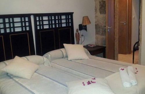 Gondomar Bed & Breakfast | Discover A Lonquexa do Gañán: Spa, Dining & Family Fun