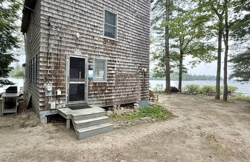 South Casco Cabin | Inviting Getaway with Frontage on Sebago Lake