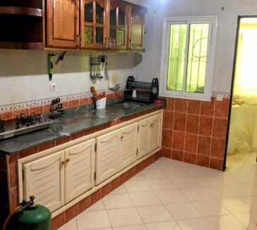 Mediouna Apartment | Family-Friendly Stay with Free WiFi - Rated 10/10!