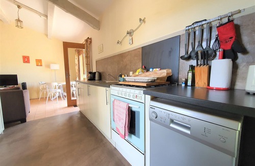 Razac-d'Eymet Cottage | Cozy 2-Bed Cottage with Pool and Terraces for Relaxation