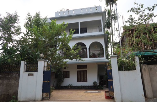 Sualkuchi Apartment | Inviting 2-Bedroom Apartment Ideal for Families and Pets