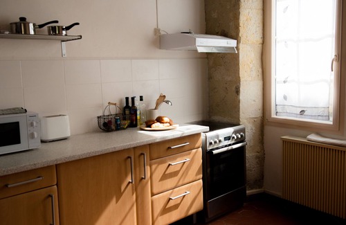 Gueyze House | Charming Village Retreat with Pool in Scenic Gascony