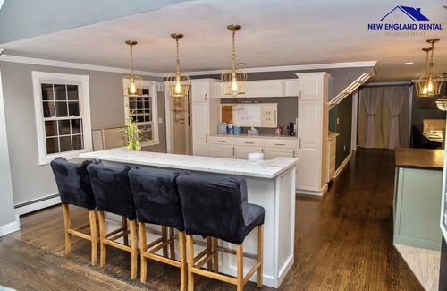 Foxboro Villa | Ideal Family Villa with Pool & Gym Near Gillette - 10/10 Rating