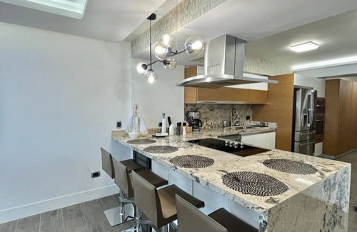 Margarita Island Apartment | Serene Oasis Retreat with Spa and Ocean Views