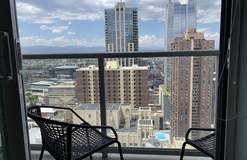 Downtown Denver House | Elegant Home in Denver’s Premier High Rise with Spa & Pool
