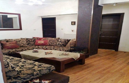 Ampelokipoi-Menemeni Apartment | Elegant Apartment Retreat in Ampelokipoi Awaits You