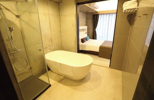 Matsuyama Apartment | A luxurious condominium with an entire floor for r/Naha Okinawa