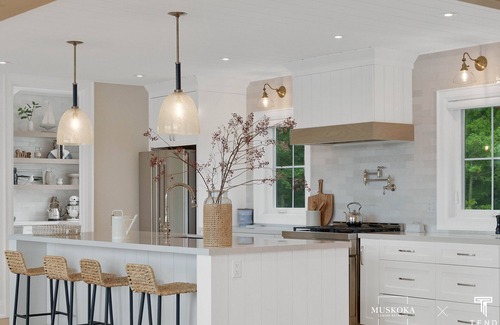 Georgian Bay House | Tranquil Cottage Escape on Gloucester Pool Shores