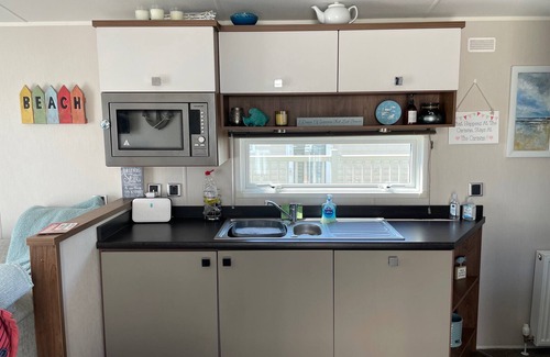 Otterton House | Cozy Caravan at Award-Winning Ladram Bay Holiday Park
