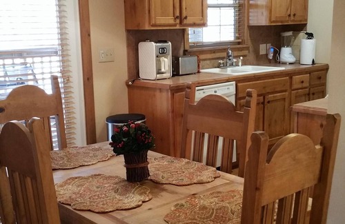 Branson West Cabin | Discover a Golf Community Cabin with Top-Notch Amenities