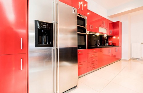 Nea Smirni Apartment | Pet-Friendly Apartment in Athens with Breakfast Included