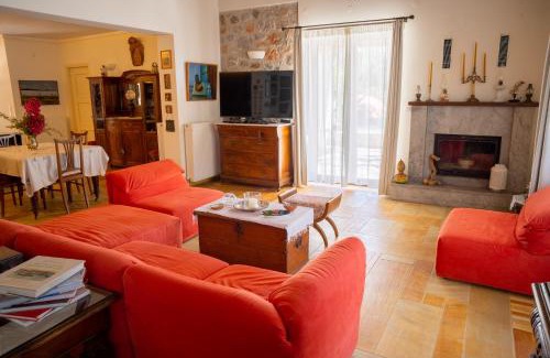 Mytilene Villa | Elegant Seafront Villa with Ocean View and High Ratings