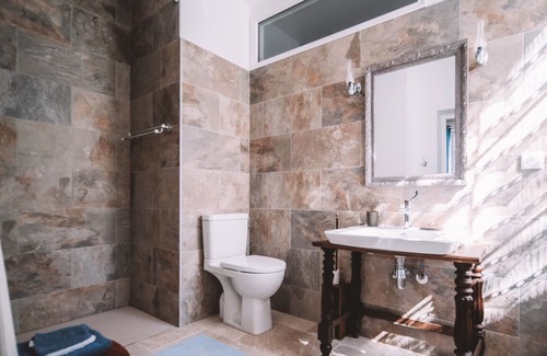 Verac House | Exclusive Mansion Retreat with Ocean View & Private Pool