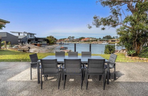 Yamba House | Family-Friendly Retreat at A Mariners Cove Yamba