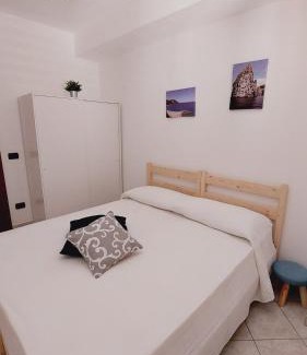 Gioiosa Marea Apartment | Ocean View Escape at A me Casa – Rated 9/10 by Guests