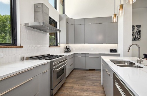 Alexander House | Modern Mountain Retreat with Kitchen Near Asheville