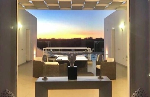 Sava Villa | Modern Villa Retreat with Ocean Views Near Manduria