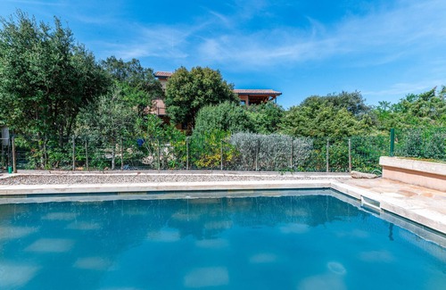 Reauville Villa | La Villa Regardelle: Scenic Views & Private Pool Oasis